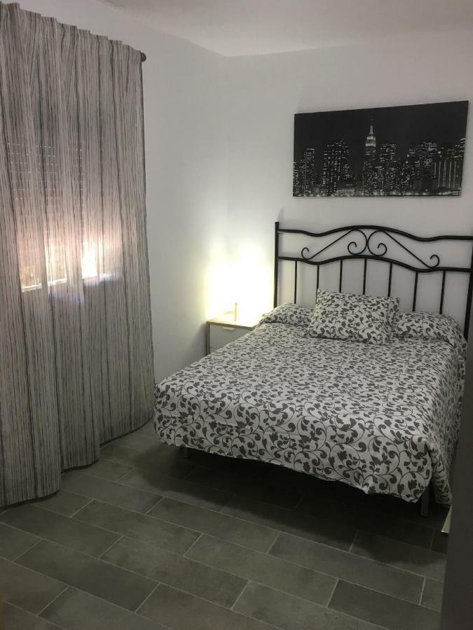 Chalet Piscina Jakuzzi Sevilla Hacienda de Tarazona エクステリア 写真