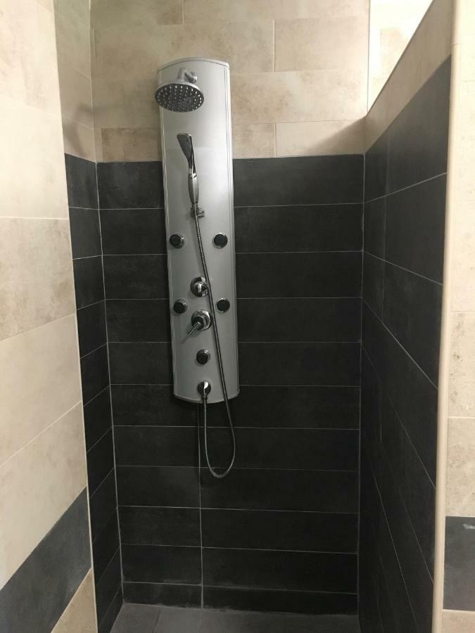 Chalet Piscina Jakuzzi Sevilla Hacienda de Tarazona エクステリア 写真