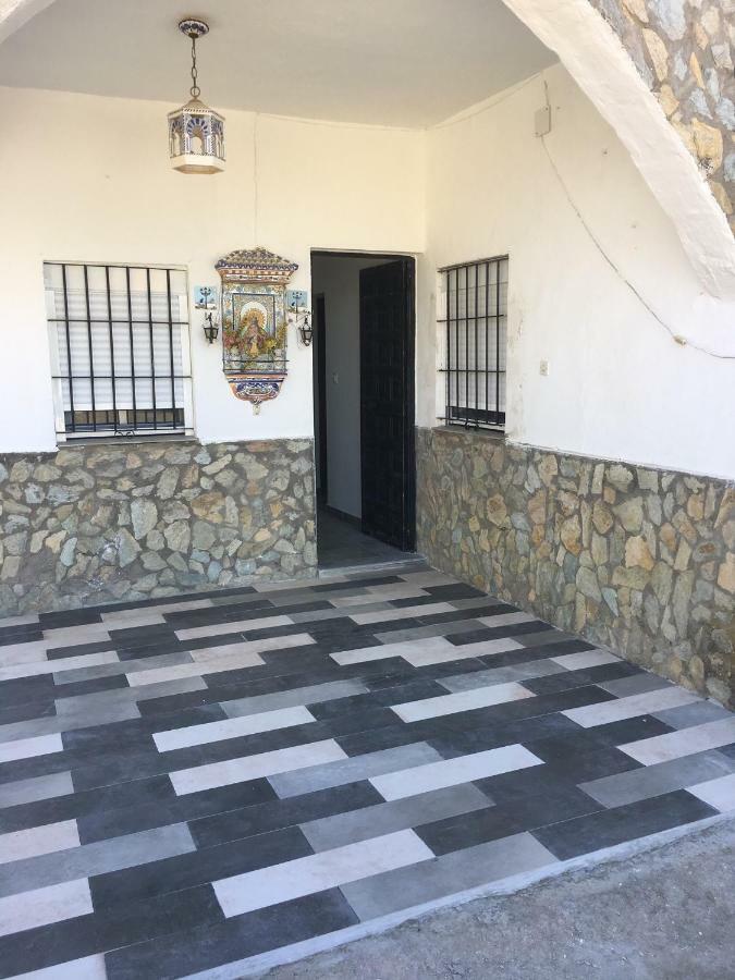 Chalet Piscina Jakuzzi Sevilla Hacienda de Tarazona エクステリア 写真
